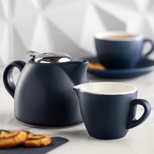 Barista Matt Navy